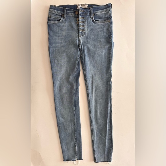 Free People jeans - Picture 1 of 8
